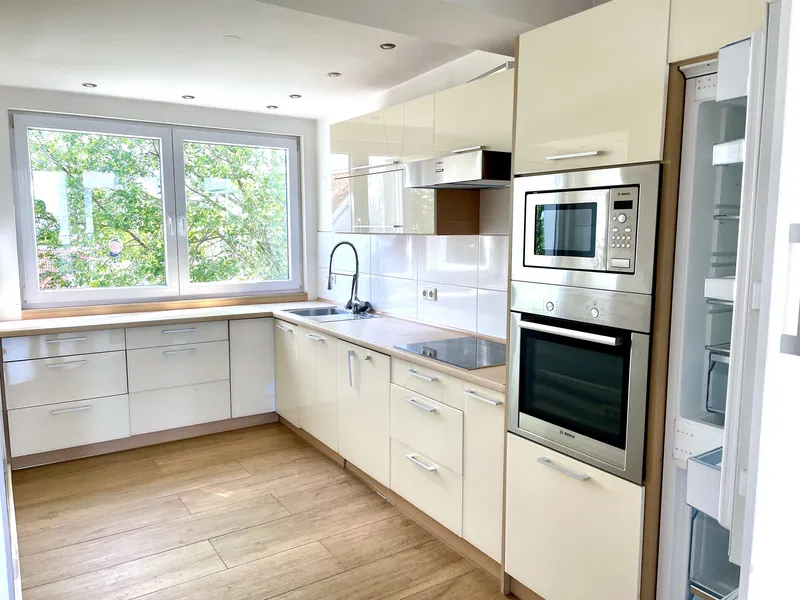 Moderne Dachgeschosswohnung in Ku´Damm Nähe / 2- Jahresvertrag — photo 1